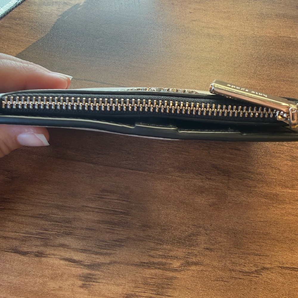 Kate Spade Black and Tan Wallet - Picture 3 of 8